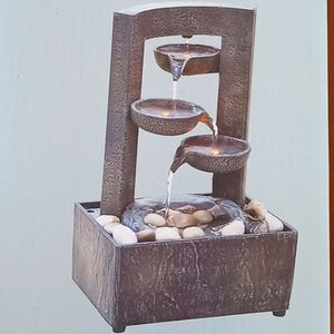 Wayland Three Tiered Lighted Fountain. NWOT